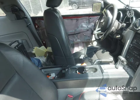 2008 Ford Mustang V6 Deluxe/V6 Premium from USA, damaged, VIN 1ZVHT80N585136267